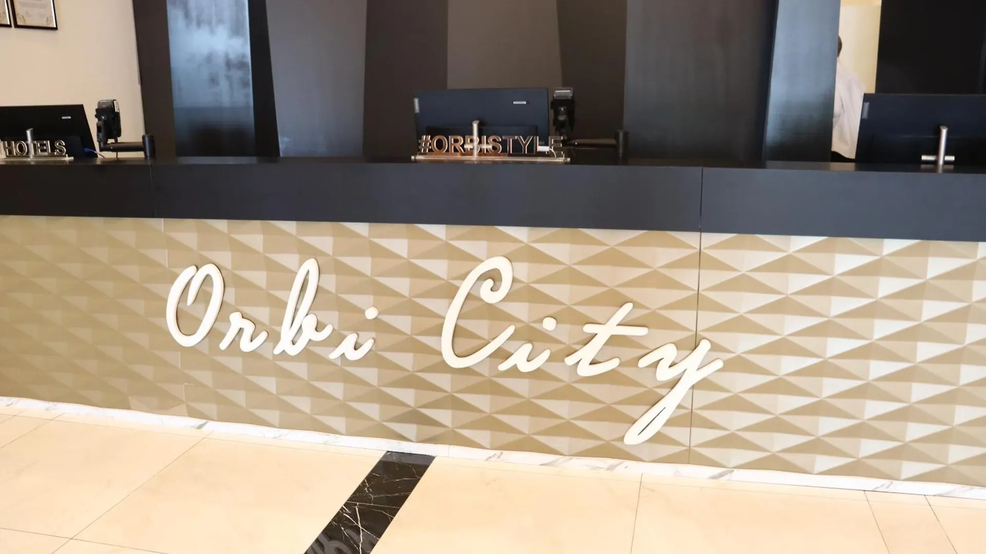 شقة Cozy Stay In Orbi City D Block باتومي